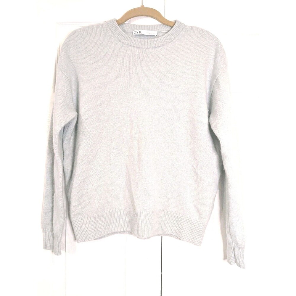 100% Cashmere Sweater Women’s Small Light Blue Ice Crewneck Soft Luxe Knit Cozy